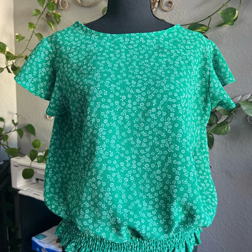Adrianna Papell Green Floral Blouse